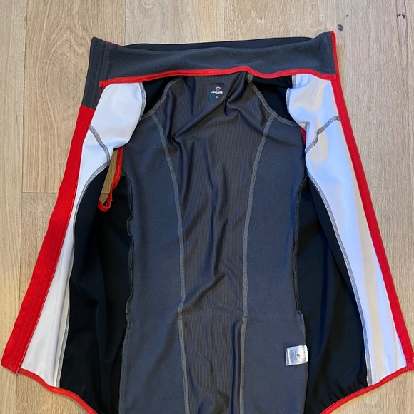 Cycling Vest  - Hinchapie - Picture 3 of 6